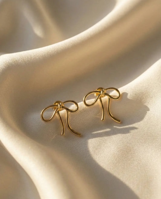elegant knot stud earrings design