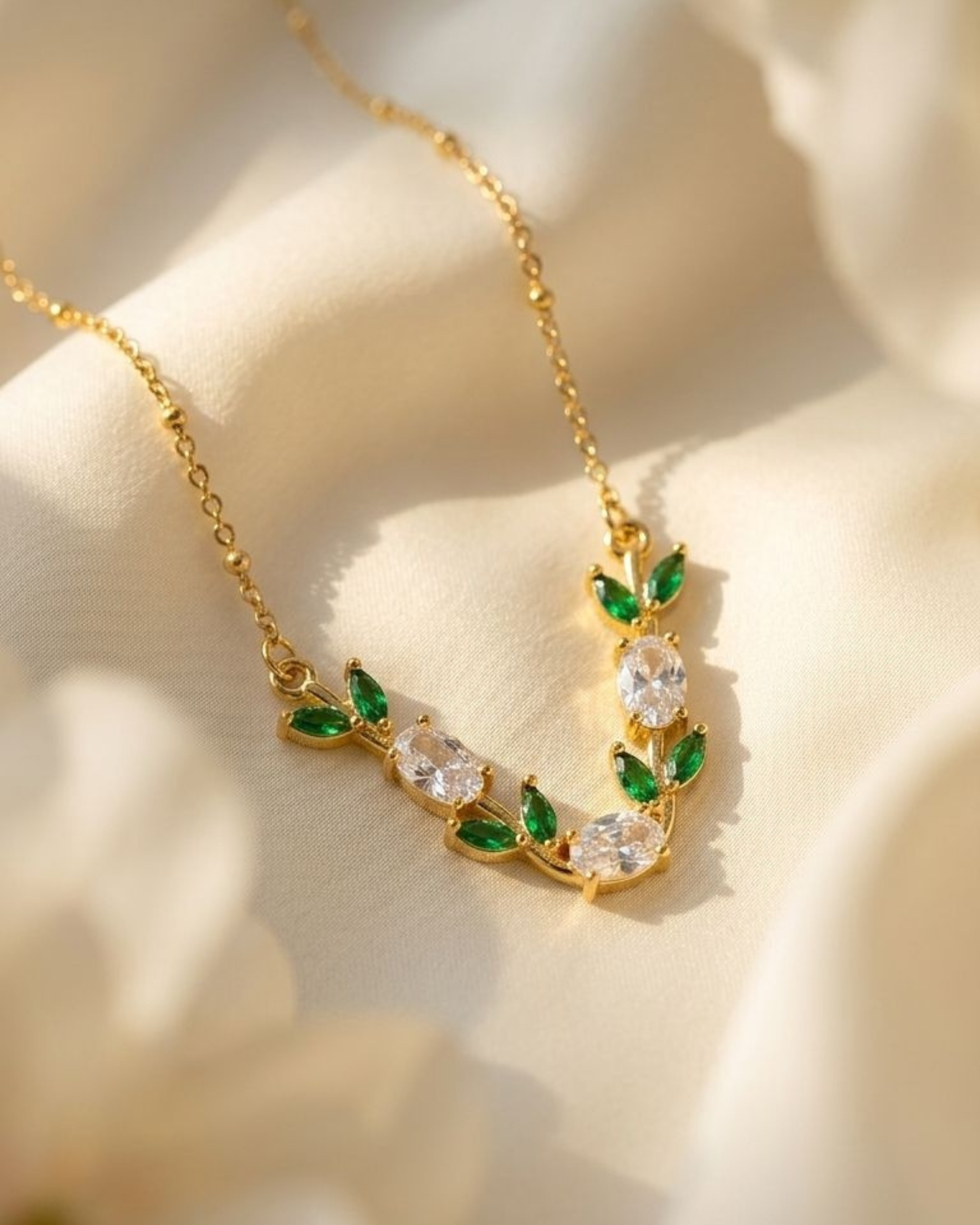 Emerald Tulip Luxe Necklace