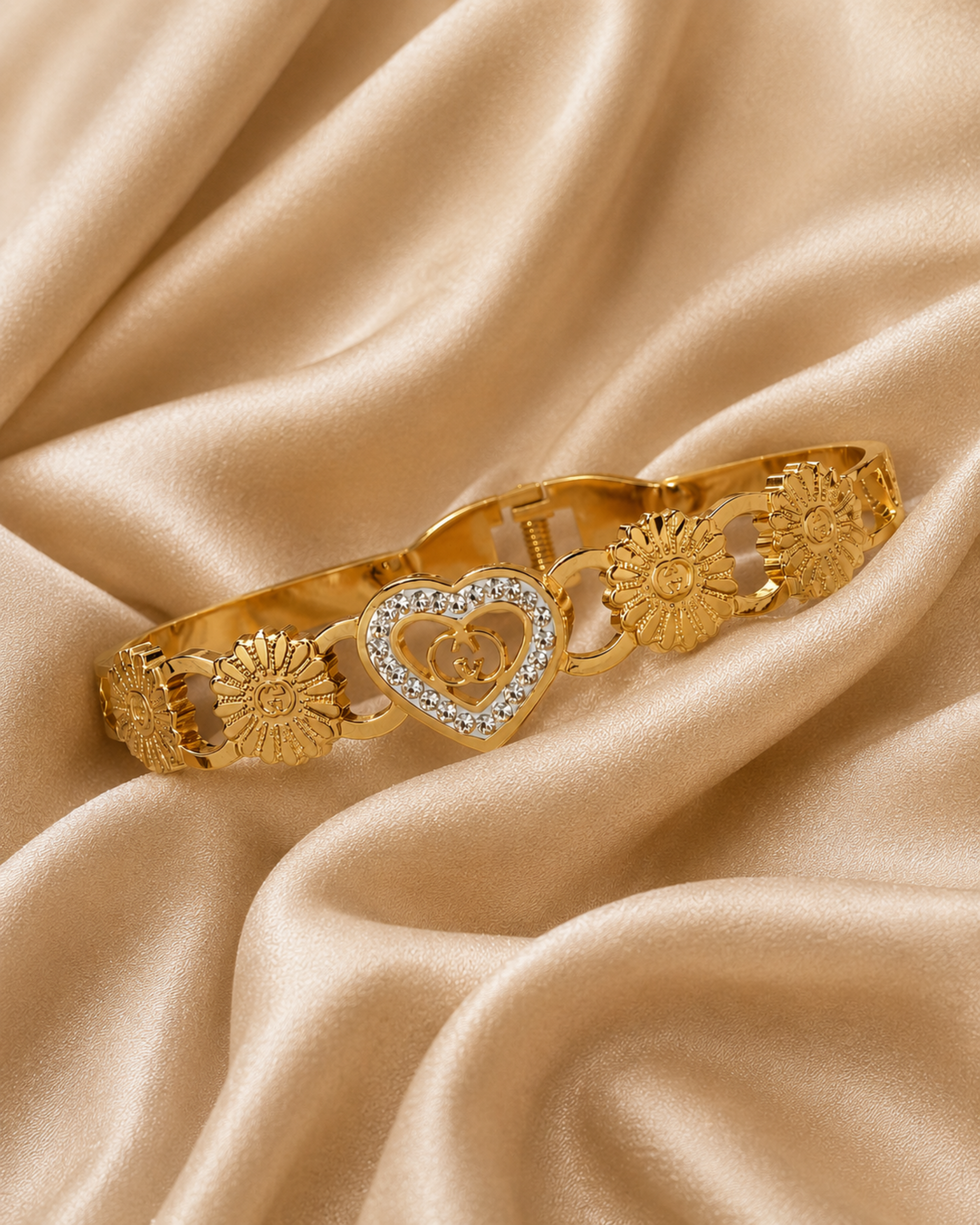 Royal Heart Luxe Bracelet