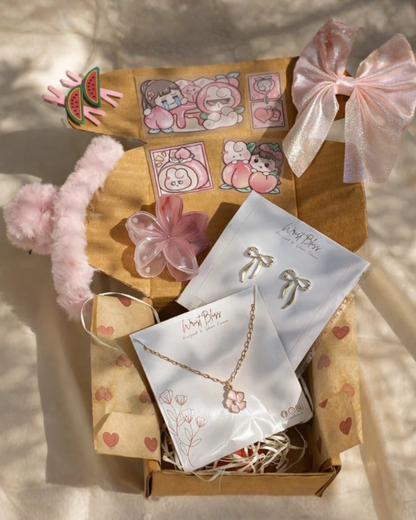 Cute jewelry and hair accessories hamper for girls