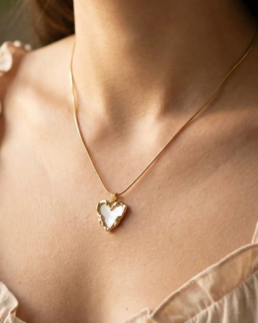 anti tarnish gold heart necklace for women