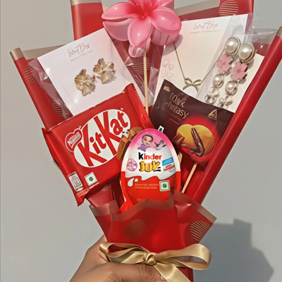 Red Velvet Valentine bouquet romantic gift
