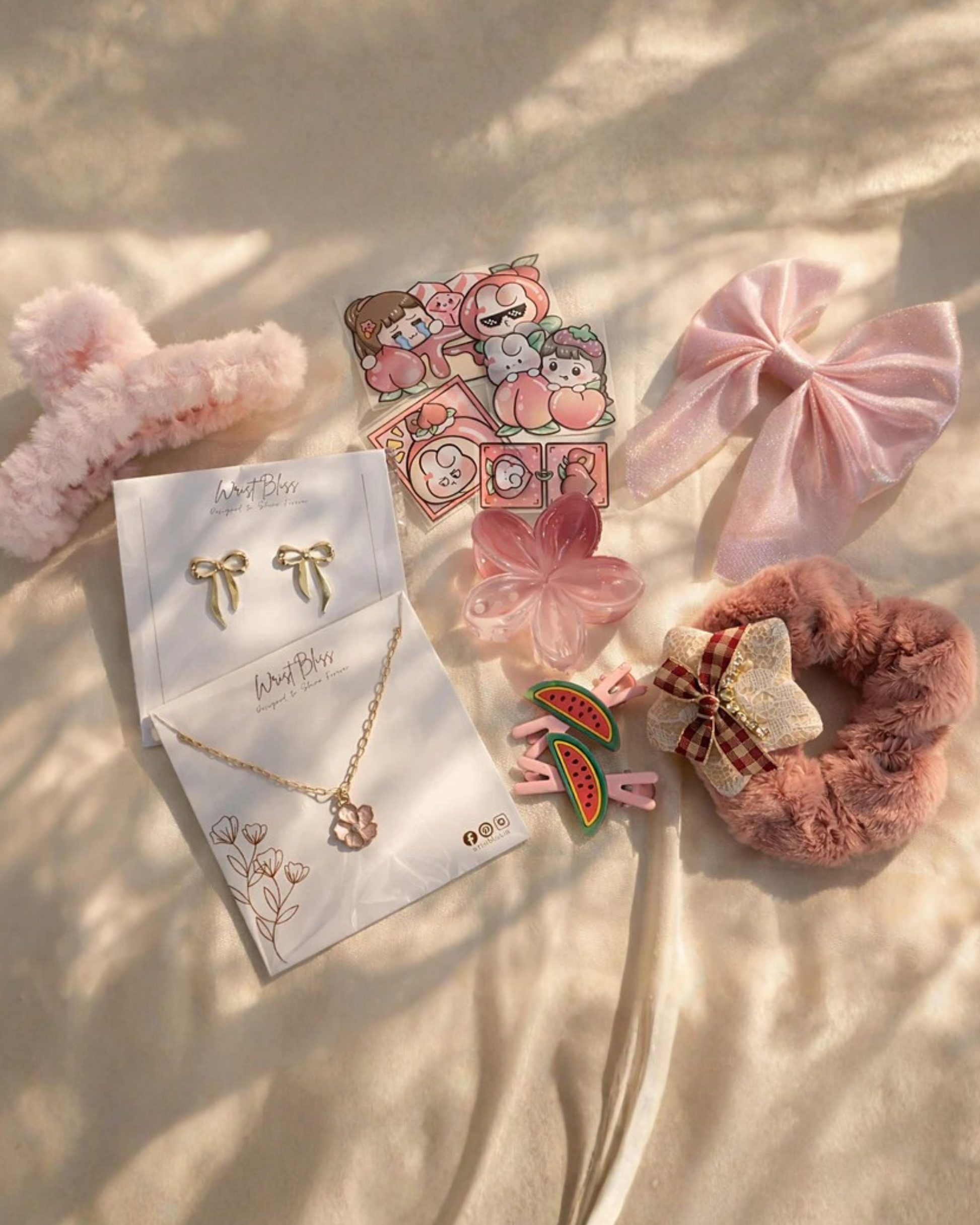 Sweet Charm Delight jewelry hamper gift box