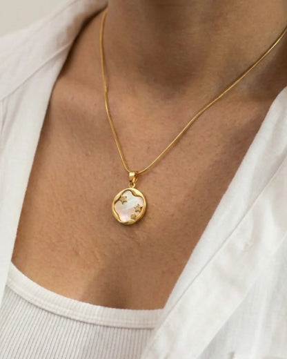 gold star circle necklace jewelry