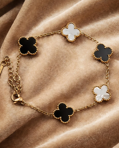 Midnight Ivory Clover Charm Bracelet (Anti-Tarnish Gold Finish)