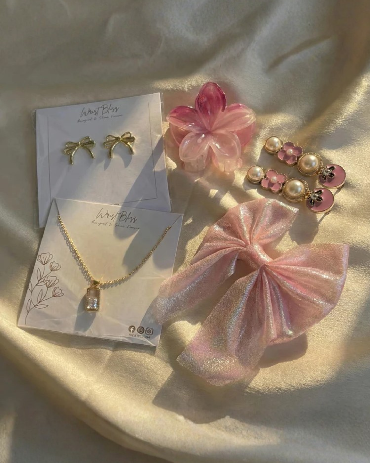 pink charm mini hamper hair accessories jewelry gift set