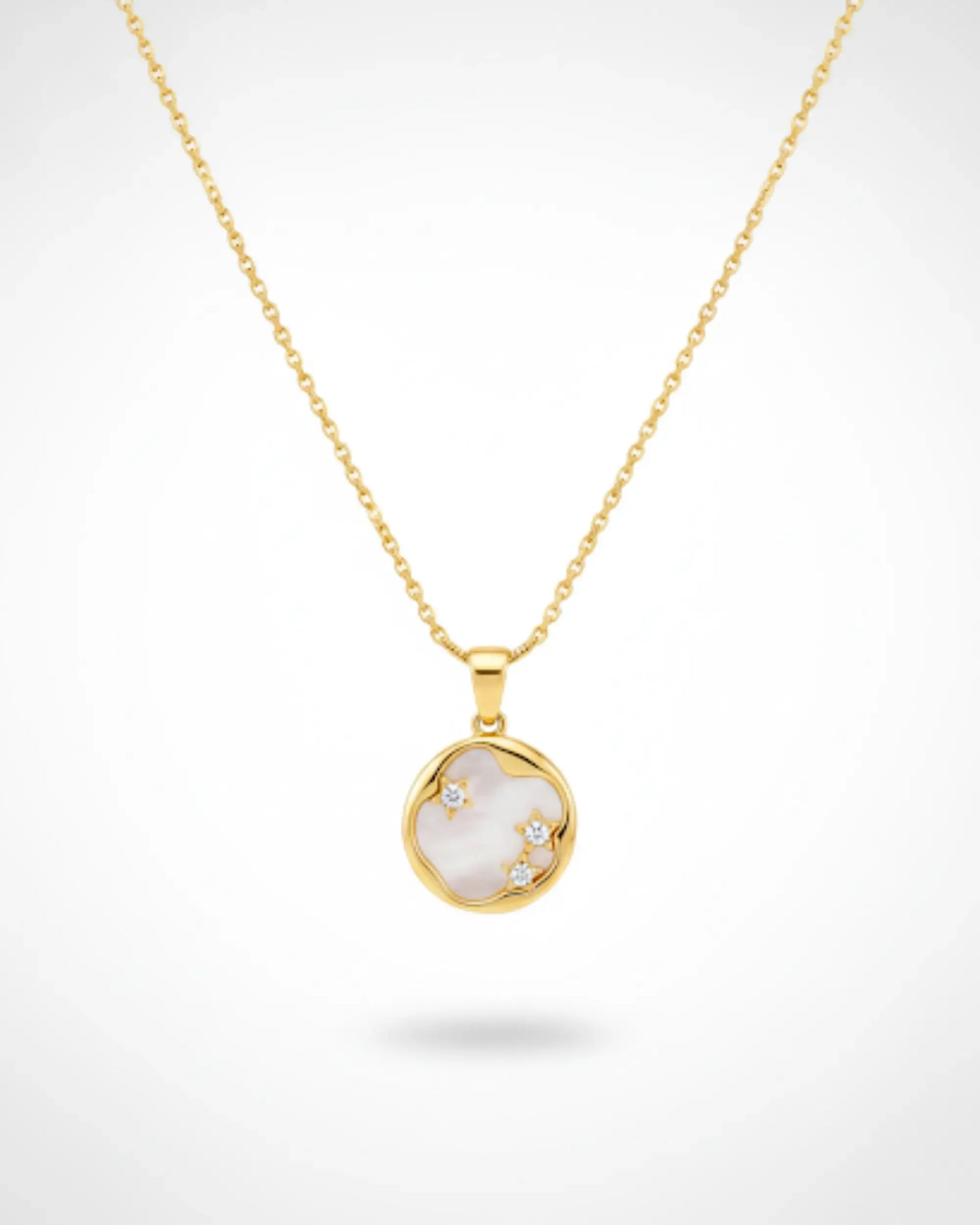 round gold star necklace pendant