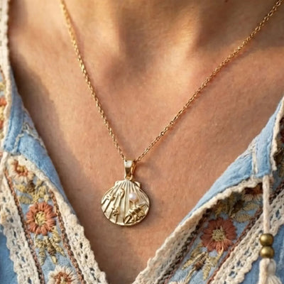 vintage sun coin pendant necklace